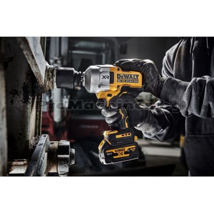 Гайковерт 18V 2372Nm БЕЗ БАТЕРИЯ - DeWalt DCF961NT