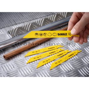Биметален нож за метал за саблени триони - Dewalt,DT2384
